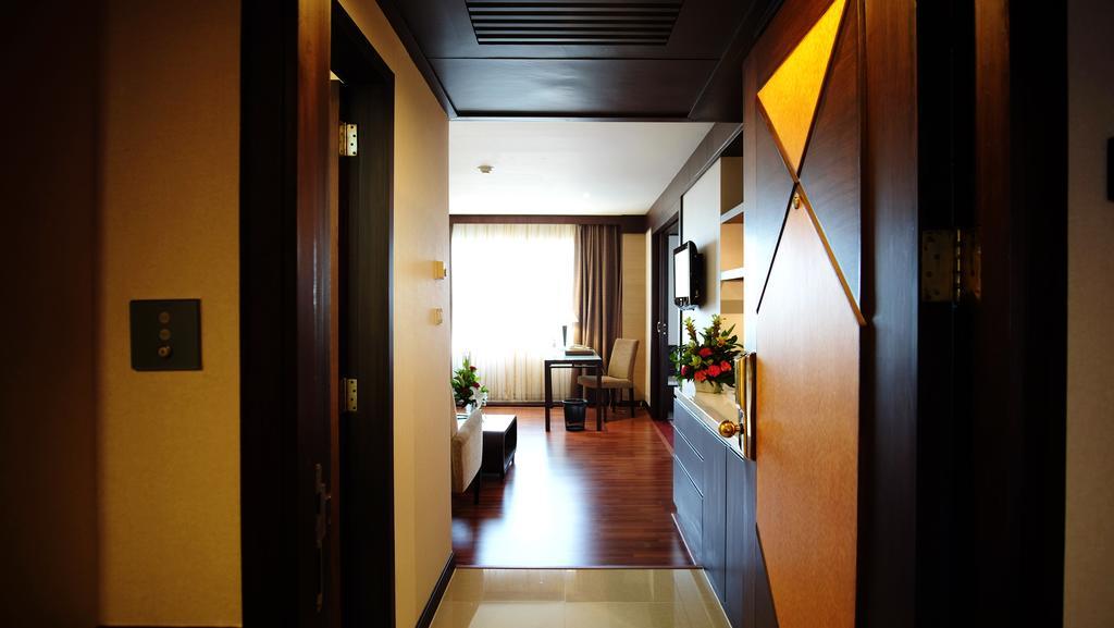 Zenith Sukhumvit Hotel Banguecoque Exterior foto