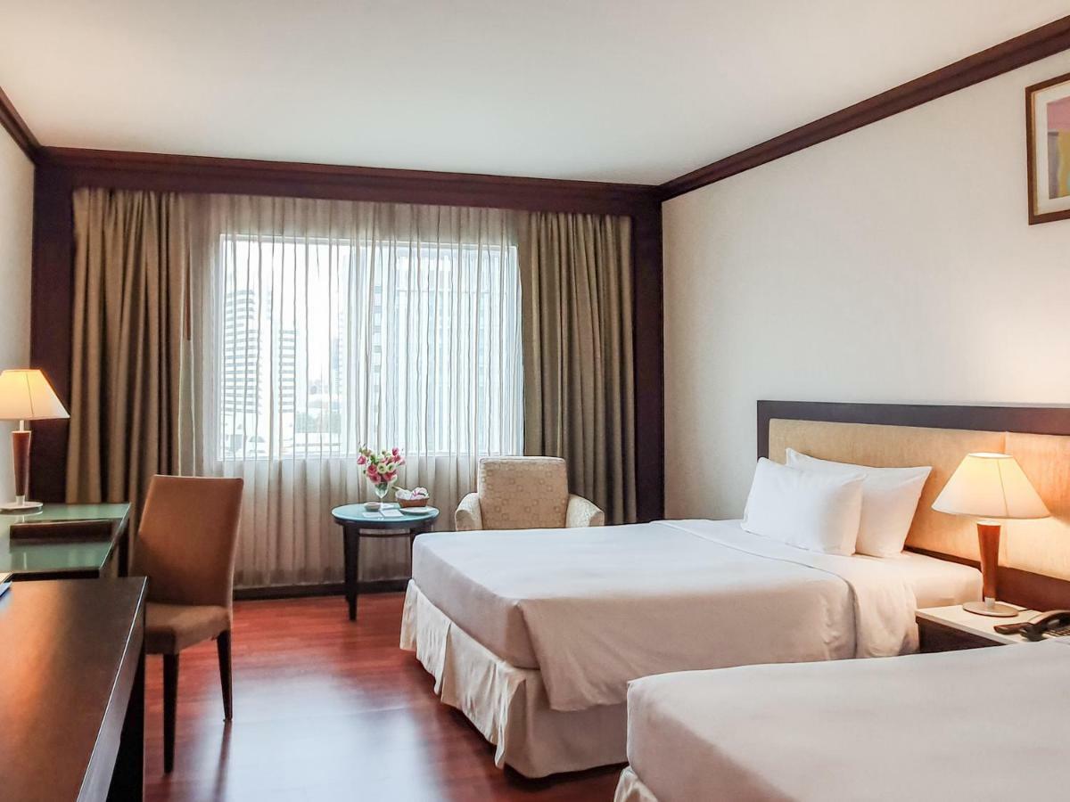 Zenith Sukhumvit Hotel Banguecoque Exterior foto